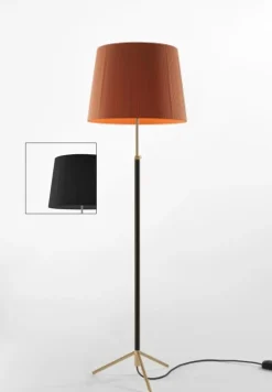 Pie de salón Gulvlampe G1 sort/messing